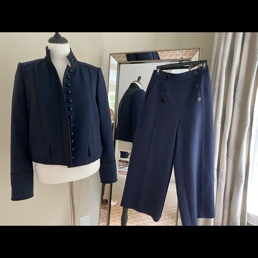 Lewit 2-piece Navy Blue  suit- blazer and wide leg crop pant